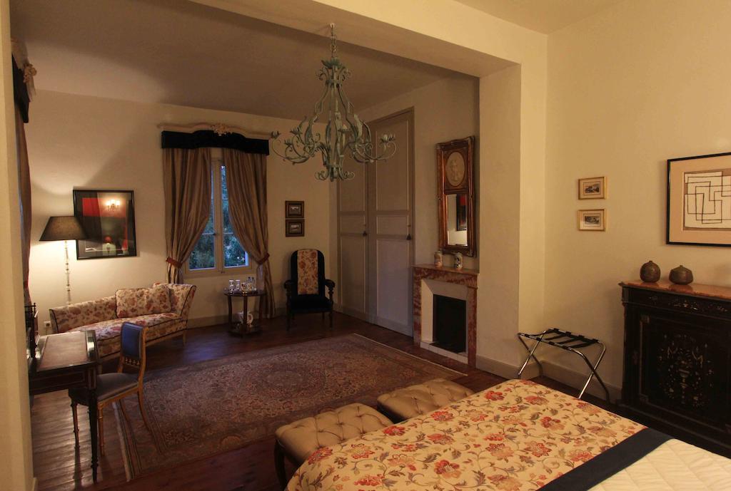 Les Buis Bed & Breakfast Ille-sur-Tet Room photo